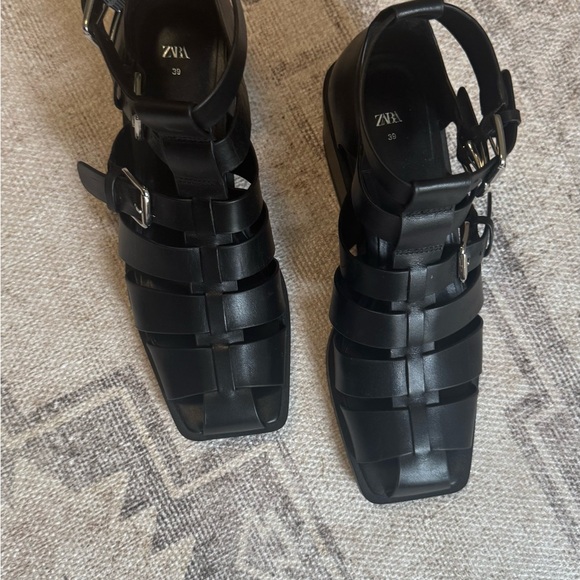 ZARA HEALED BUCKLED CAGE SANDALS - Picture 2 of 7